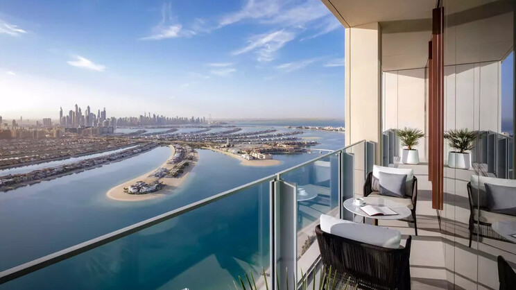 Junior Sky View Suite