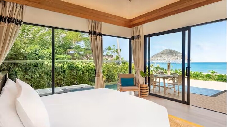 One Bedroom Beach Pool Villa