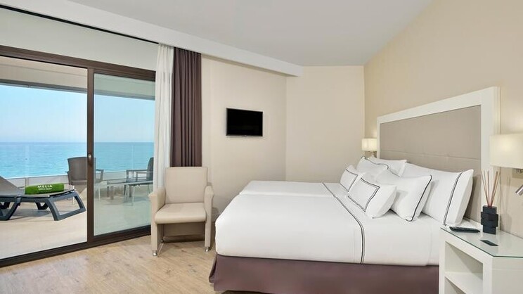 Ground-Floor Junior Suite