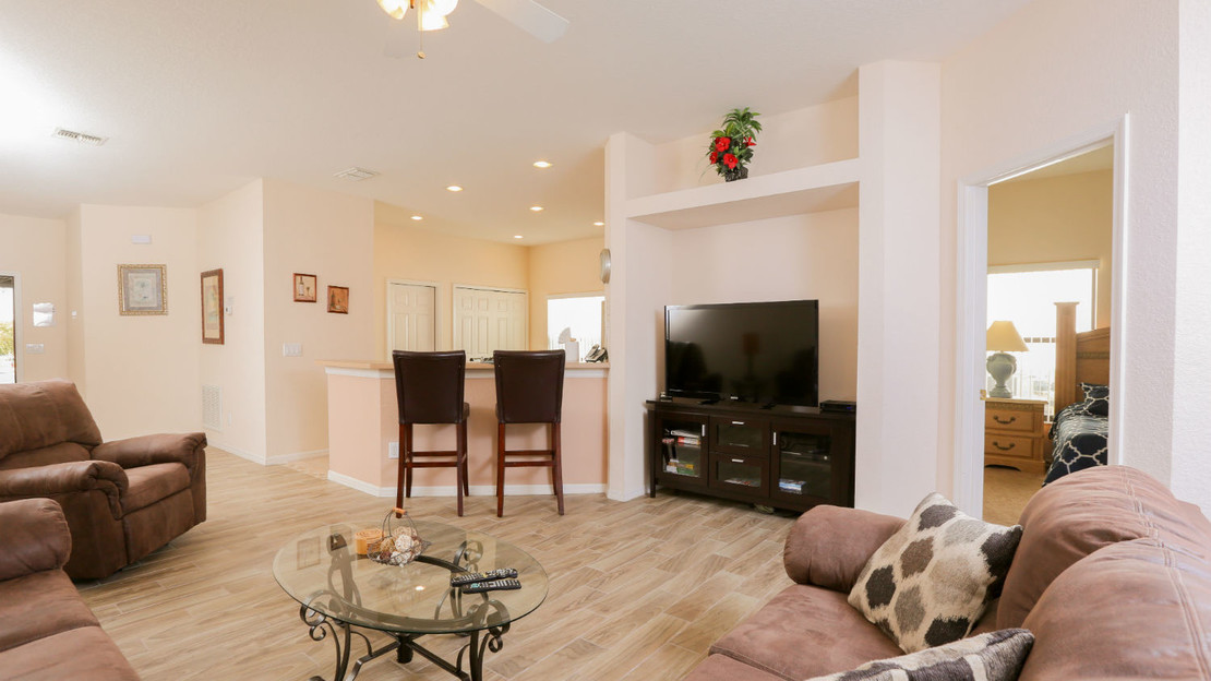 Disney Area Executive Plus Homes