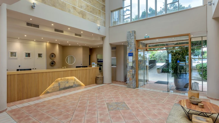 Blue Sea Beach Affiliated by Meliá