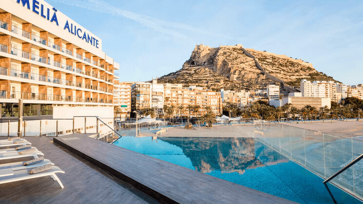 The Level at Meliá Alicante 
