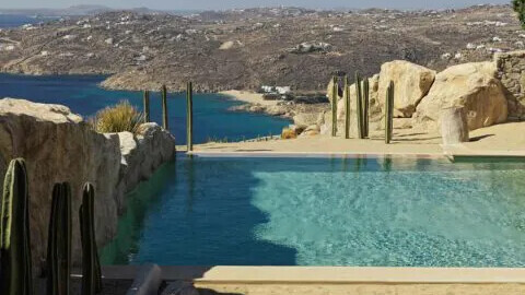 Myconian Panoptis Escape