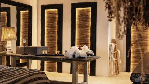 Myconian Panoptis Escape