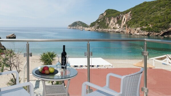 Blue Princess Beach Hotel & Suites