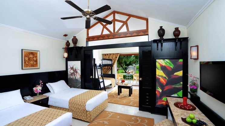 Pickalbatros Jungle Aqua Park Resort