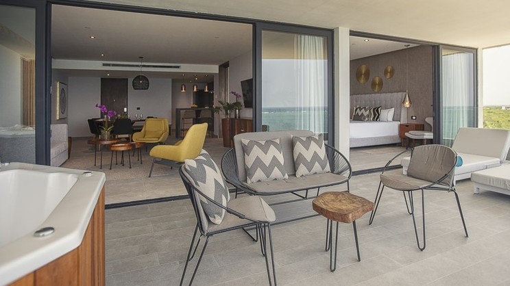 The Fives Oceanfront