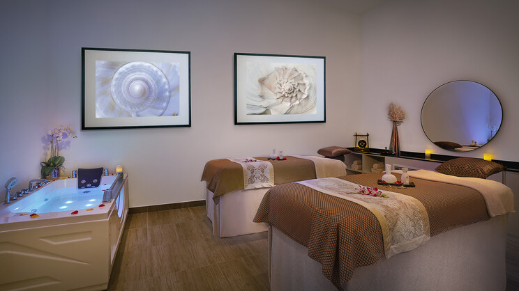 Anantara World Islands Dubai Resort