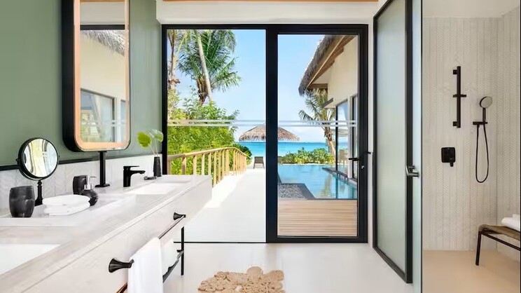 One Bedroom Beach Pool Villa