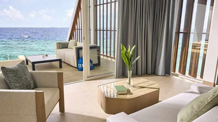 Funamadua One Bedroom Water Villa Pool