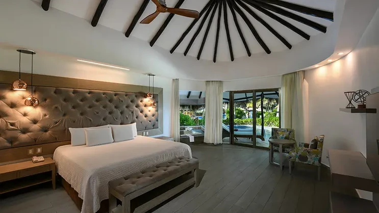Royal Retreat 1 Bedroom Villa