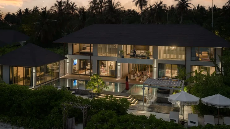 Madifushi Private Island