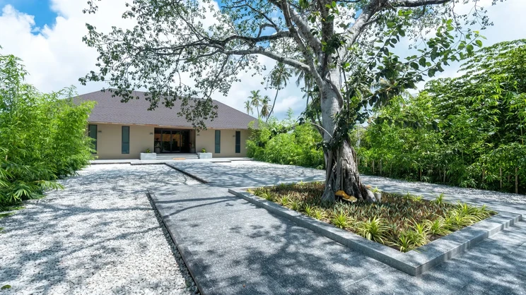 Madifushi Private Island