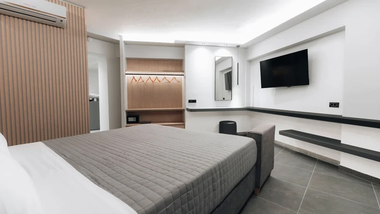 Deluxe Family Suite