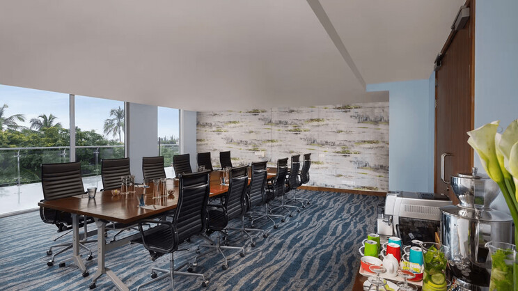 Radisson Blu Hotel & Resort, Al Ain