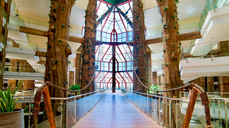 Holiday World Polynesia Hotel