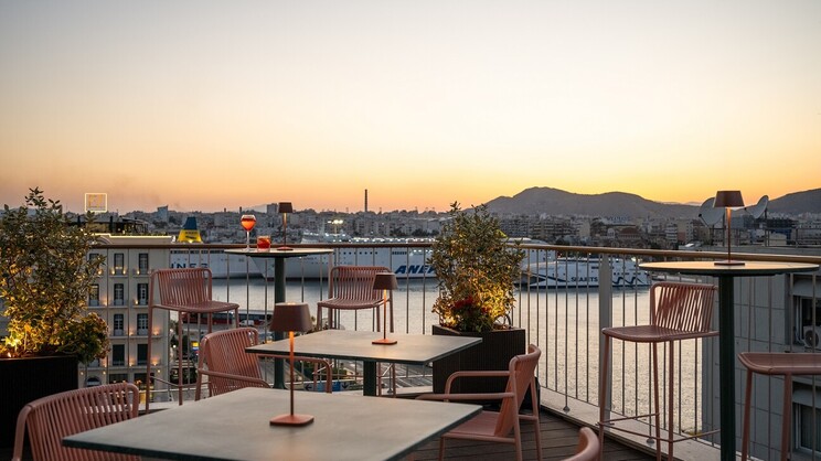 Mitsis N'U Piraeus Port