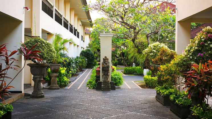Legian Paradiso Hotel