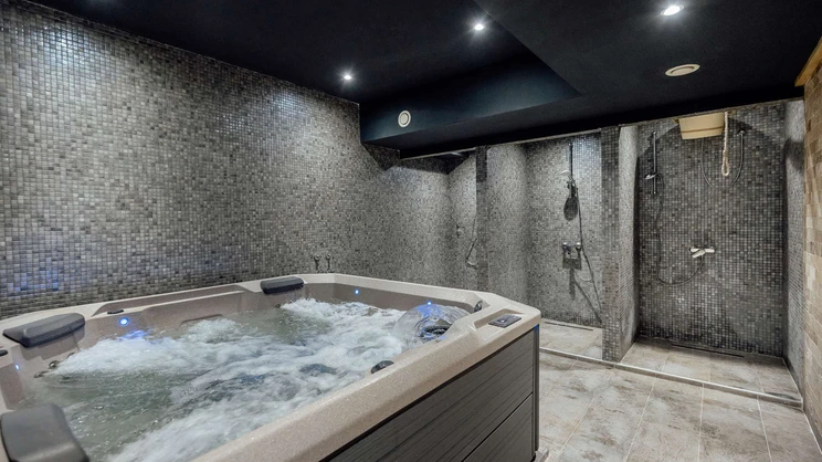 Talia Hotel & Spa