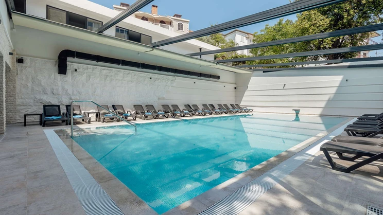 Talia Hotel & Spa
