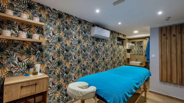 Talia Hotel & Spa