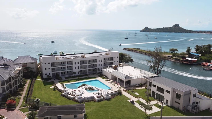 Sapphire Sands Villas By Bay Gardens