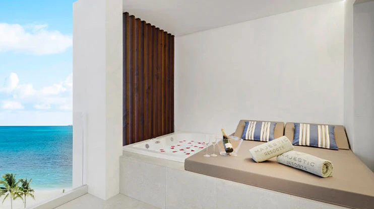 Majestic Mirage Costa Mujeres