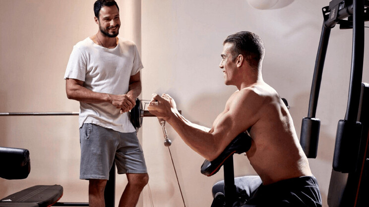 Kouros Hotel & Suites