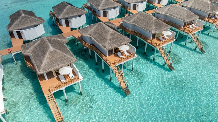 Angaga Island Resort & Spa