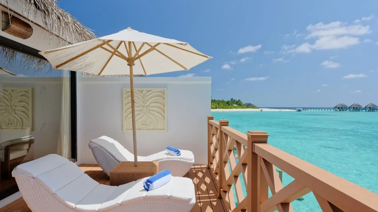 Angaga Island Resort & Spa