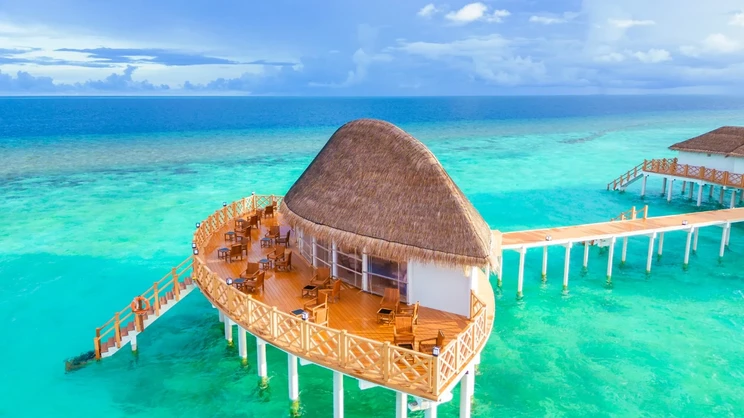 Angaga Island Resort & Spa