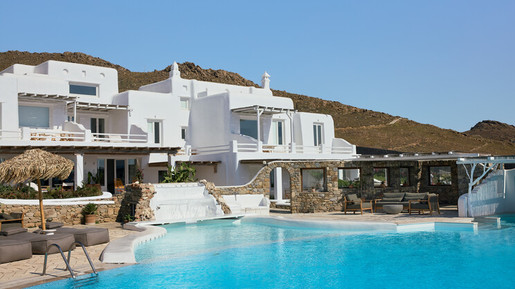 Mykonos Lolita, A Grecotel Resort to Live