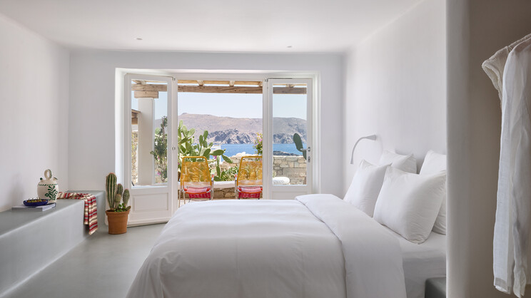 Mykonos Lolita, A Grecotel Resort to Live