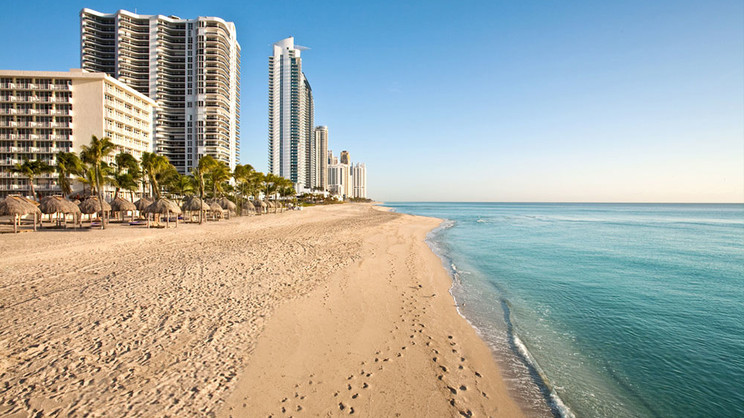 Newport Beachside Hotel and Resort