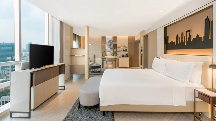 Pathumwan Terrace Suite 