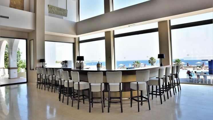 Kresten Royal Euphoria Resort