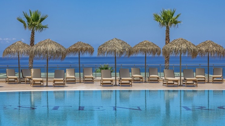 Kresten Royal Euphoria Resort