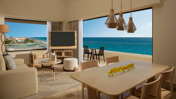 Preferred Club Master Suite Ocean View