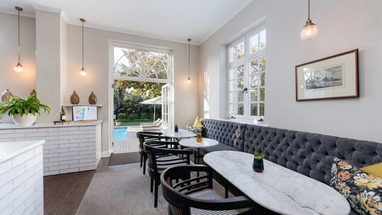 River Manor Boutique Hotel