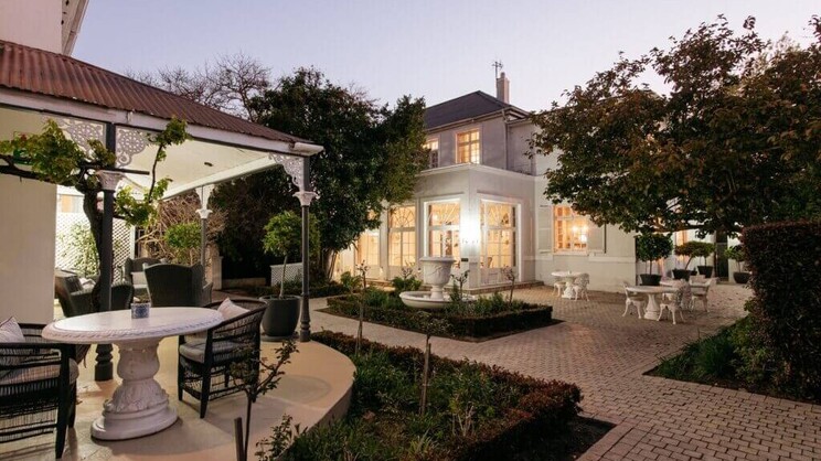 River Manor Boutique Hotel