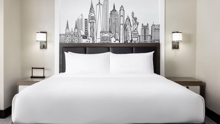 The Manhattan at Times Square Hotel