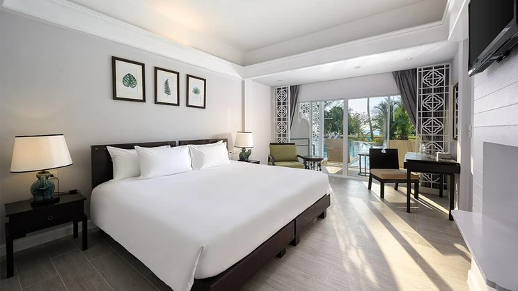 Lagoon Pool  Access Deluxe Terrace  