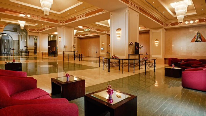 Millennium Plaza Downtown Hotel