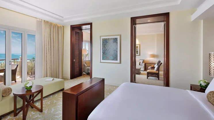 Club Garden / Ocean View King