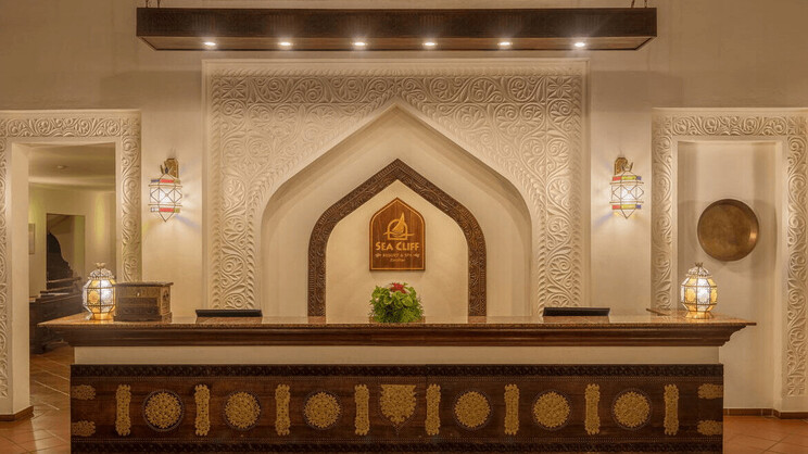 Sea Cliff Resort & Spa