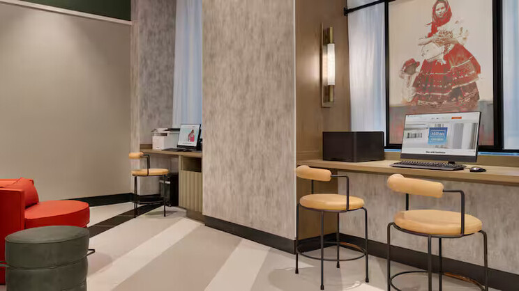 DoubleTree by Hilton Hotel New York City - Financial District