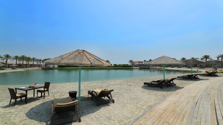 Al Bander Resort