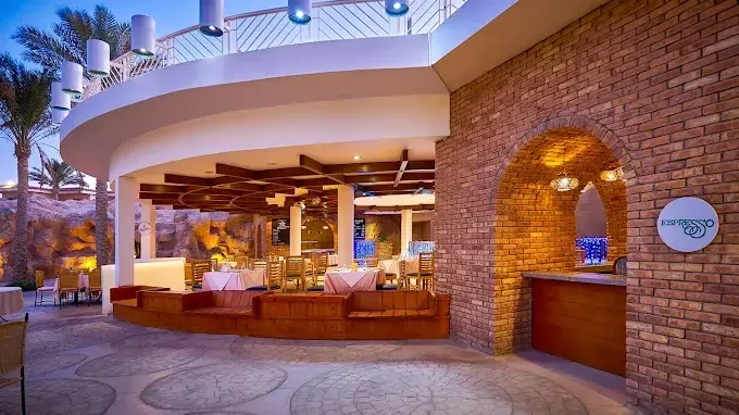 Parrotel Beach Resort