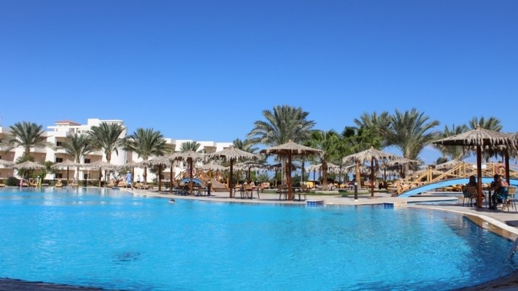 Long Beach Resort Hurghada