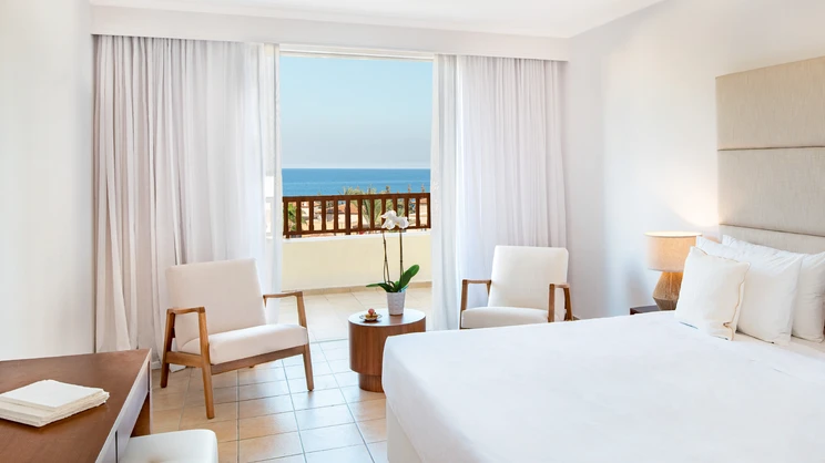 Double Room Side Sea or Sea View (31 m², sleeps 3)